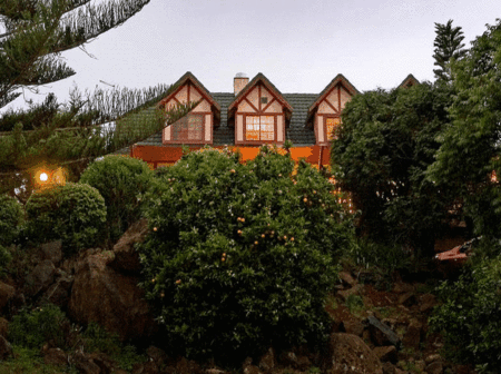 Christel And Tony's Chalet - Accommodation Guide 1