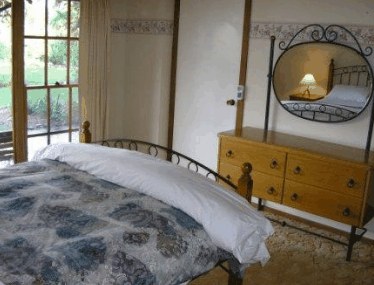 Mansfield House - Accommodation China 5