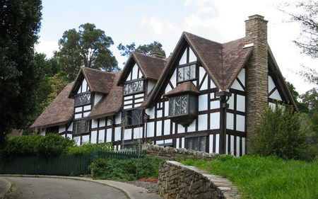 William Shakespeare's Bed & Breakfast - Accommodation Guide 0