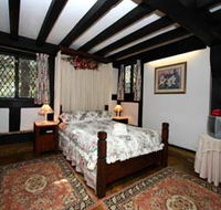 Anne Hathaways Cottage - Accommodation Guide