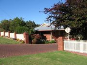 Karri Rose B & B - Accommodation China 0