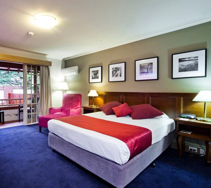 Mercure Canberra - Accommodation Asia 0