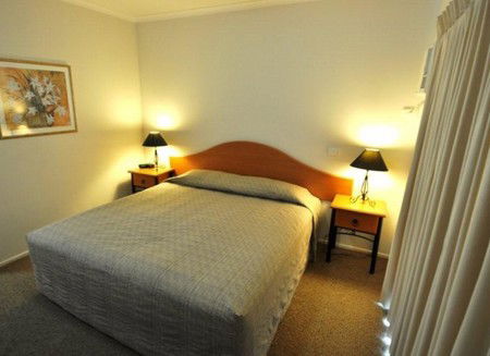 Heritage Cairns - Accommodation China 2
