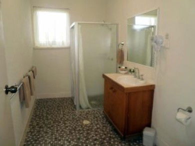 Pegasus Motel - Accommodation Guide 3