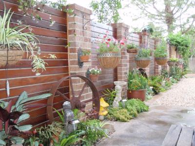Rooftops Bed & Breakfast - Accommodation Guide 9