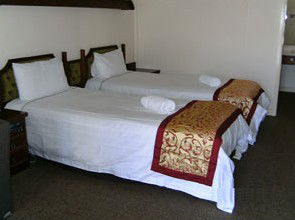 Molly Morgan Motor Inn - Accommodation Asia 3