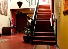 Retreat In The Suburbs - Accommodation Guide 1