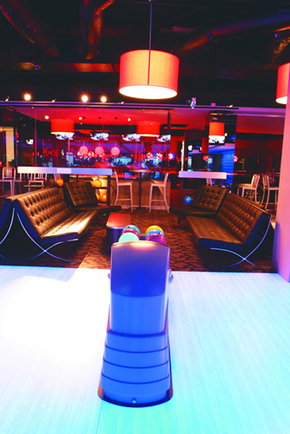 Strike Bowling Bar - CBD - Accommodation China 3