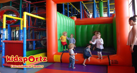 Cool Cats - Accommodation China 1