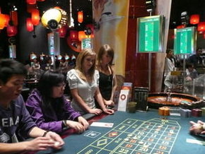 Crown Entertainment Complex - Accommodation Guide 2