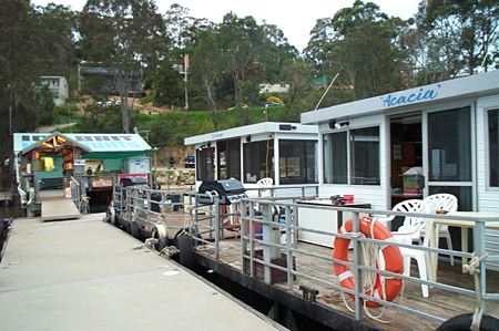 Clyde River Houseboats - Accommodation Asia 0