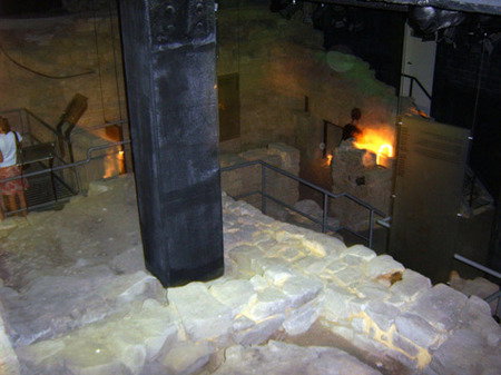 The Rocks Ghost Tours - Accommodation China 2