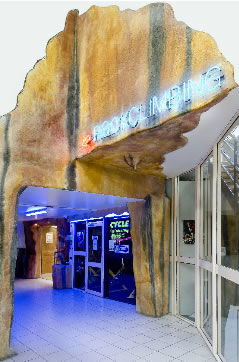 Cliffhanger Climbing Gym - Accommodation Asia 1