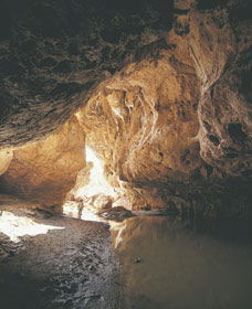 Tunnel Creek National Park - Accommodation Guide 0