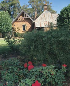Pinjarra WA Accommodation Guide