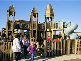 Jubilee Park Adventure Playground - Accommodation Guide 0