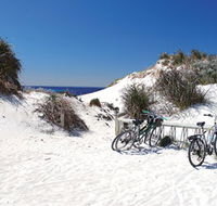 Little Parakeet Bay - Accommodation Guide