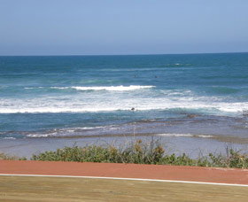 Flat Rocks - Accommodation Asia 0