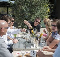 Ugly Duckling Wines - Accommodation Guide