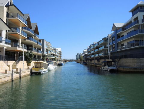Anytime Adventures In Mandurah & The Peel Region - Accommodation Guide 9