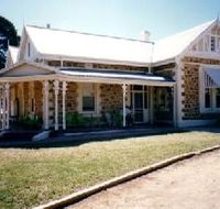 The Pines Loxton Historic House and Garden - Accommodation Guide