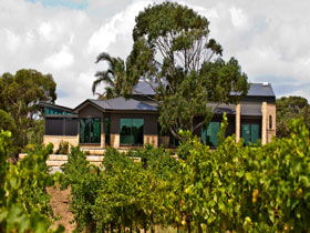 Delacolline Estate - Accommodation China 0