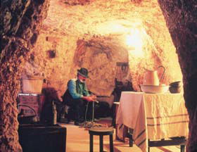 Umoona Opal Mine And Museum - Accommodation Guide 0