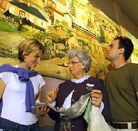 Yarns Artwork In Silk - Accommodation Guide