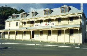 South West Wilderness TAS Accommodation Guide