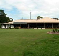 Thaxted Park Golf Club - Accommodation Guide