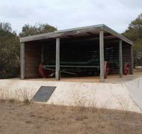 Monument To Soldier Settlement Scheme - Accommodation Asia