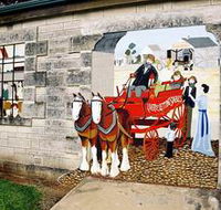 Millicent Murals - Accommodation Guide