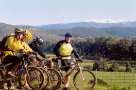 Tasmanian Trail - Accommodation Guide 0