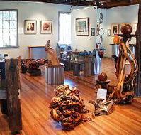 Cove Gallery - Accommodation Guide