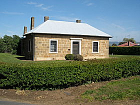 Oatlands Court House - Accommodation Guide 0