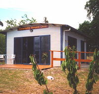 Rotherhythe Vineyard - Accommodation Guide