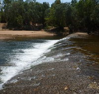 Knotts Crossing - Accommodation Guide