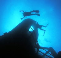 Ex HMAS Brisbane Dive Site - Accommodation Guide