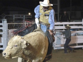 Overlanders Way - Accommodation China 0