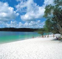 Lake McKenzie - Accommodation Guide