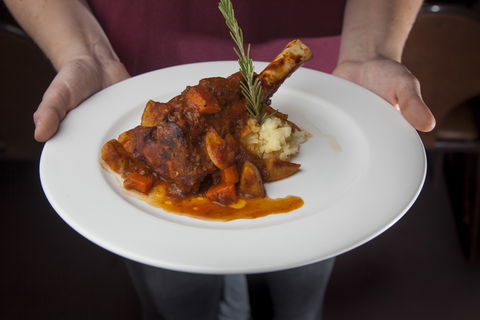 The Overlanders Steakhouse - Accommodation Guide 0