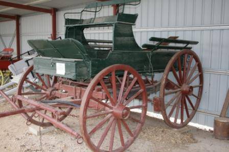 Waltzing Matilda Centre - Accommodation Guide 11
