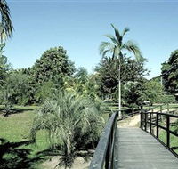 Ingham Memorial Gardens - Accommodation Guide