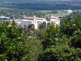 Apex Park And Lookout - Accommodation Asia 0