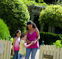 Redlands IndigiScapes Centre - Accommodation Guide