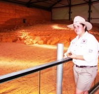 Dinosaurs and Opals Four Wheel Drive Track - Accommodation Guide