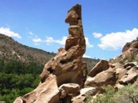 Donnellys Castle - Accommodation Guide 0