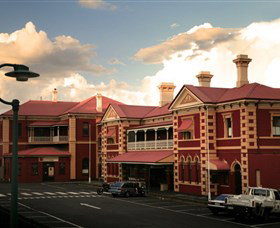 Historic Walk Through Mort Estate - Accommodation Guide 0