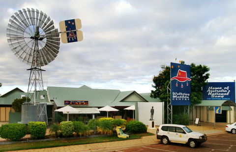 Waltzing Matilda Centre - Accommodation Guide 3