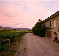 Yarra Yering - Accommodation Guide